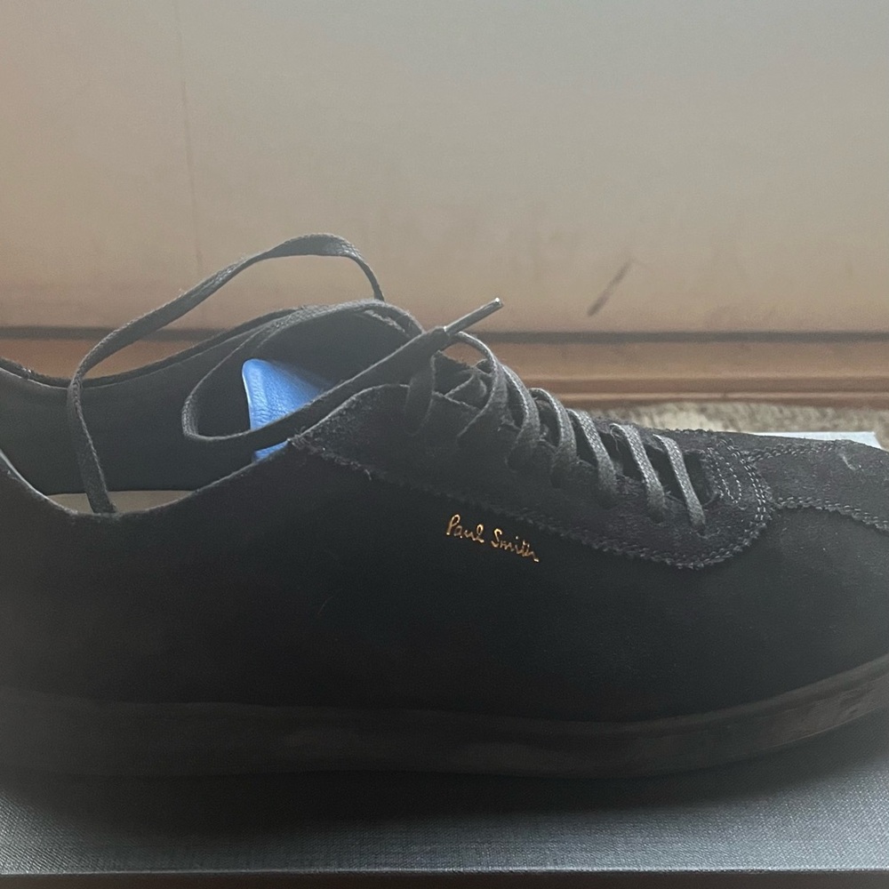 Paul Smith Black Sneakers Sleek Minimalist Design